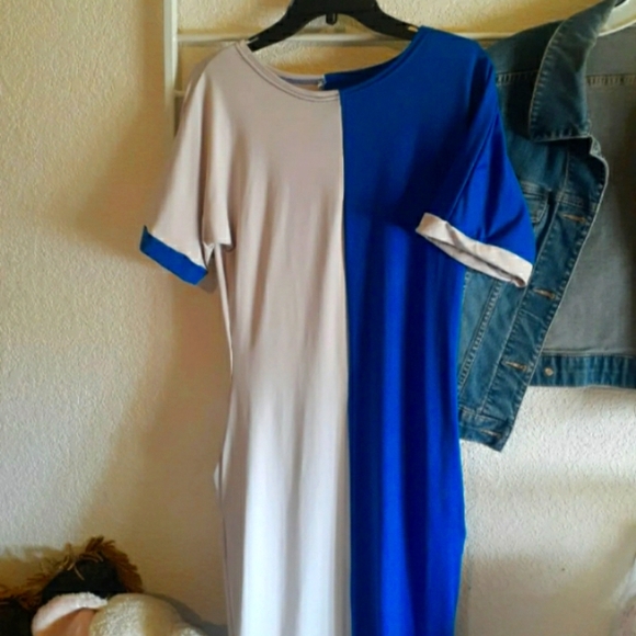 Women maxi dresses - Picture 1 of 3